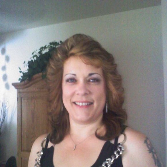 Meet your Posher, Kim - Picture 2 of 2